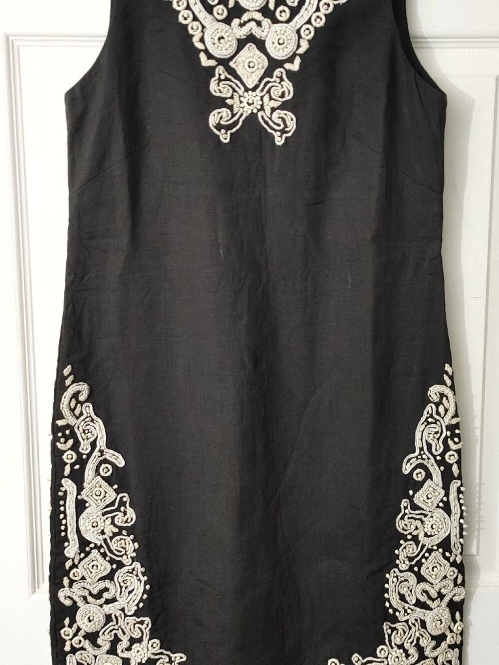Gretchen Scott Designs Embroidered and beads "Little Black Dress"  XS - New Tags